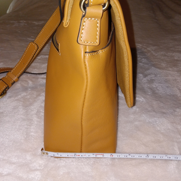 Patricia Nash Tan Leather Crossbody Bag - Picture 8 of 9